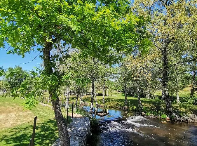 Alojamento de Turismo Rural Quinta Da Regada Do Moinho
